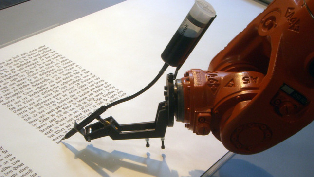 robot-writing